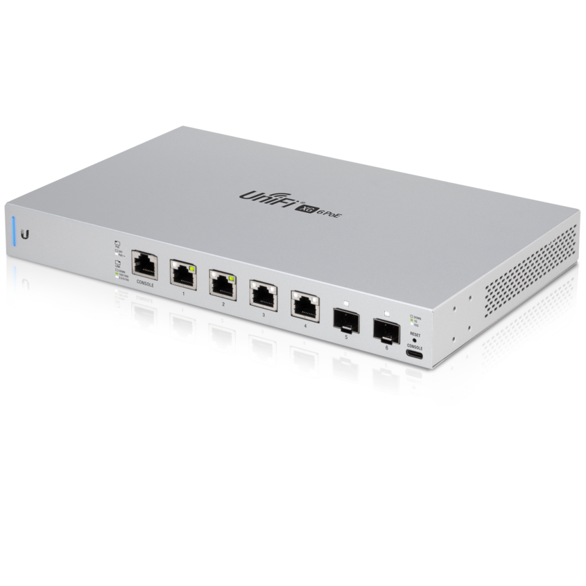 UniFi 6-port 802.3at/bt XG Switch, carton of 5 ea